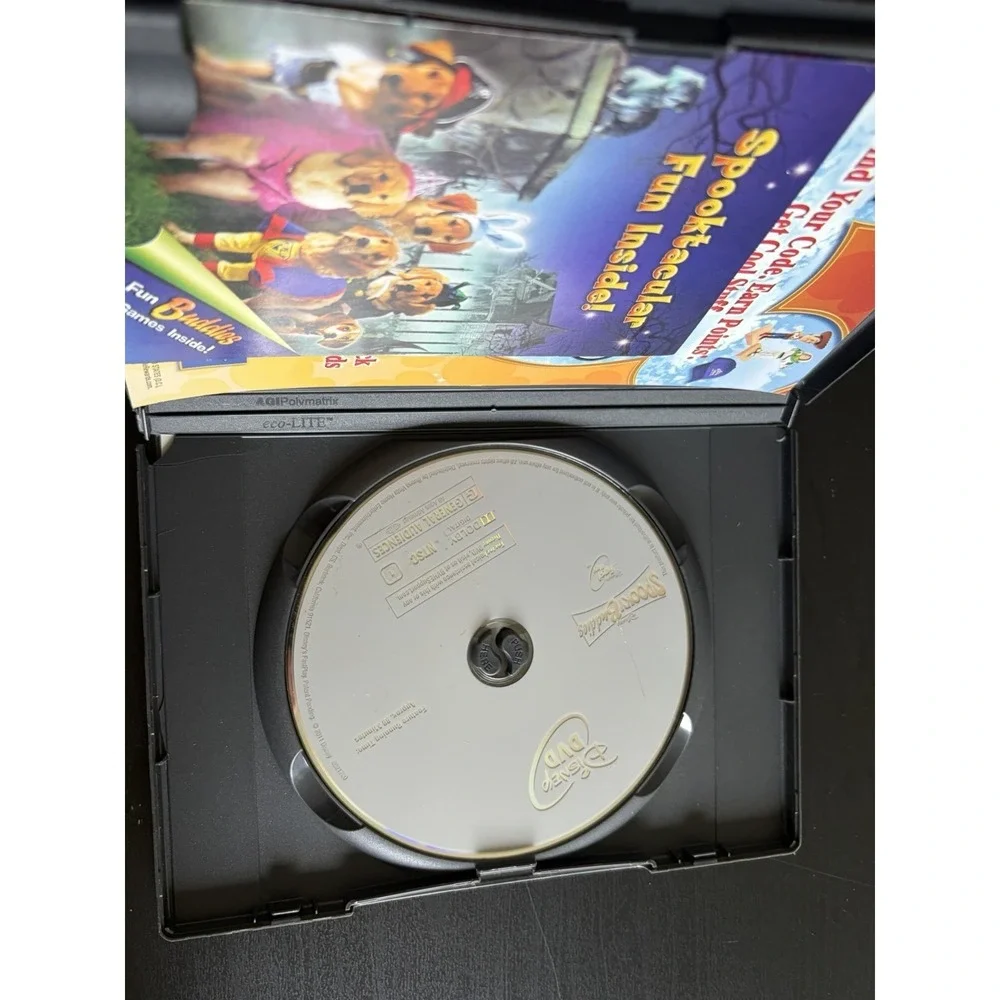 Disney's Spooky Buddies DVD (2011) Golden Retriever Puppies Halloween Movie